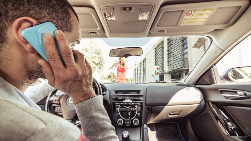 Examining the Causes and Ramifications of Distracted Driving Accidents in Florida