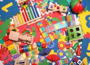 Florida Parents: Read the WATCH List of the "10 Worst Toys" for 2018